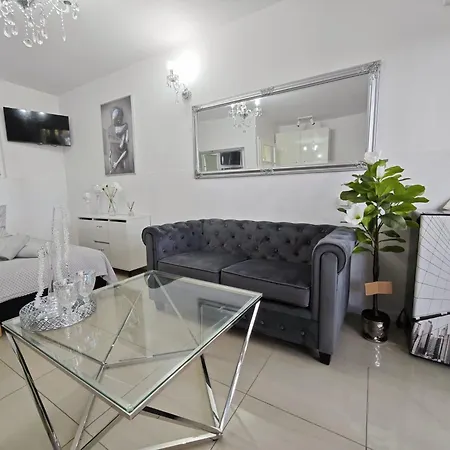 Perla Apartment Turawa